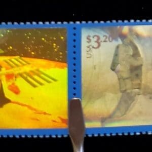 Scott# 3411a-b "ESCAPING the GRAVITY of EARTH" SINGLES SET (2)MNH - Image 2