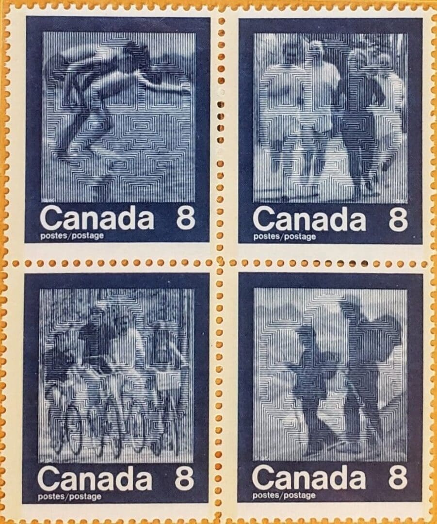 CANADA 1976 OLYMPICS BOXED HARD COVER PRESENTATION ALBUM IN ORIGINAL PACKAGE - Image 4