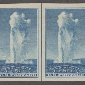 Scott# 760 "YELLOWSTONE-NAT'L PARK" MNH HORIZ. PAIR, VERTICAL CENTERLINE NGAI