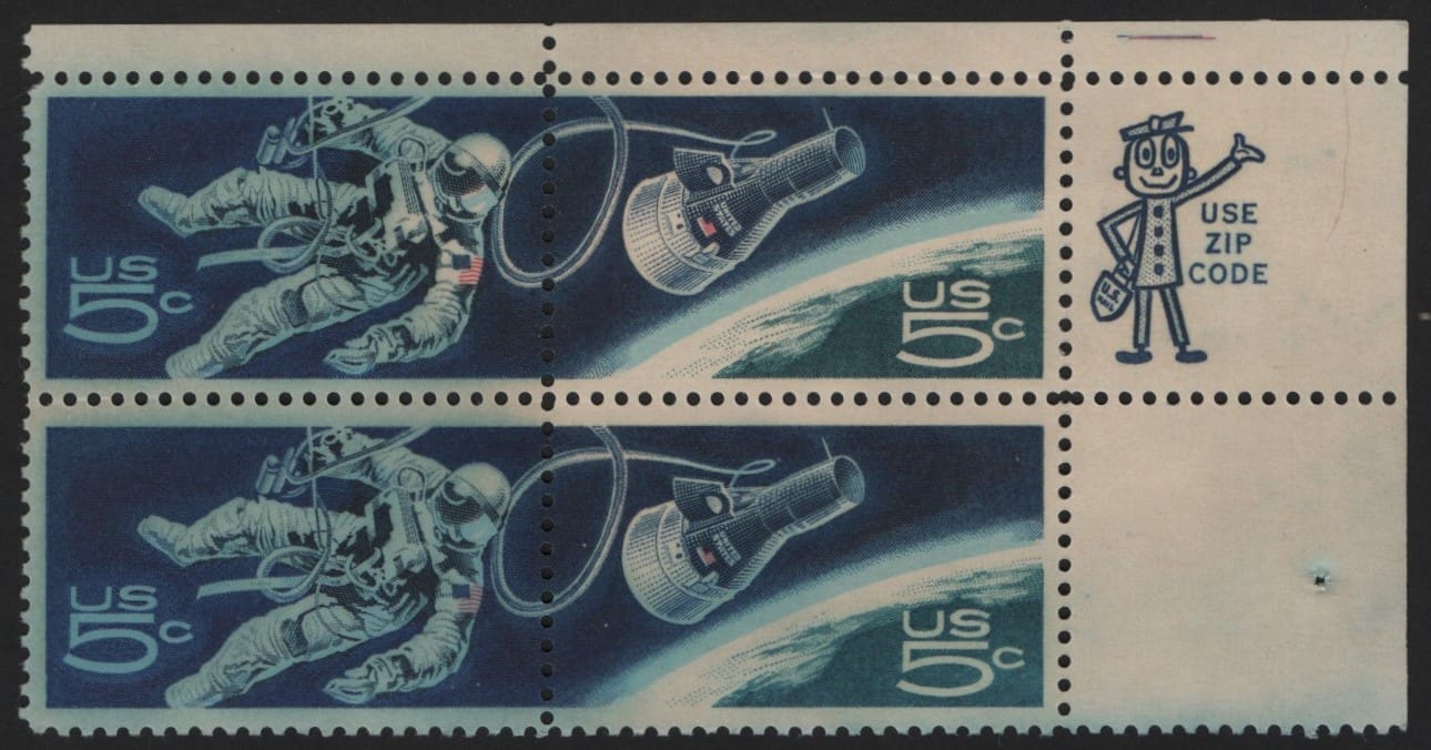 Scott# 1331-32 "SPACE ACCOMPLISHMENTS" ZIP BLOCK EFO COLOR SHIFT